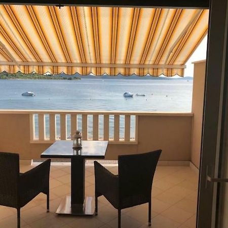 Apartmani Irina Vodice Ngoại thất bức ảnh